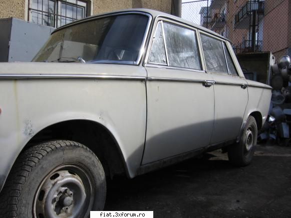 vand fiat 1300 vopseaua originala