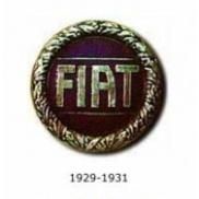 istoria insignelor fiat logo 1929 schimba din nou logoul, litere aurii fundal modele lansate