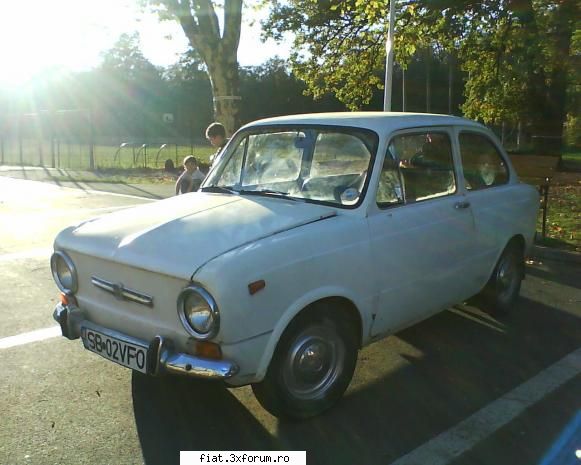 vand piese fiat 850 pret aproape fier vechi poza