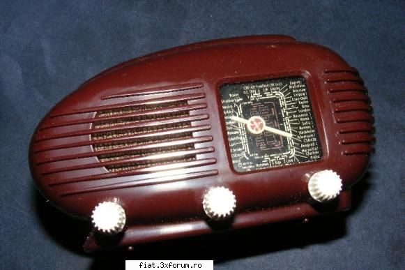 noastre caut radio tesla, model talisman cca. 1940