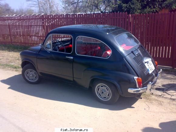 1964 fiat 600 garat masina curte gaesti curtea unui prieten asteptarea zilei luni, pentru reparatie: