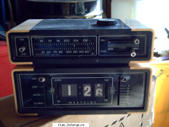 colectie detoate radio ceas anii