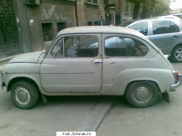 iata un exemplu vazut azi pe la piata 300 de metri de liceul madgearu fiat 600 in trafic, pe strazi,