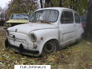 una alba fiat 600 in trafic, pe strazi, in hangare... si pe unde s-o mai ivi