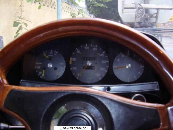 mercedes 123, 240d, bordul