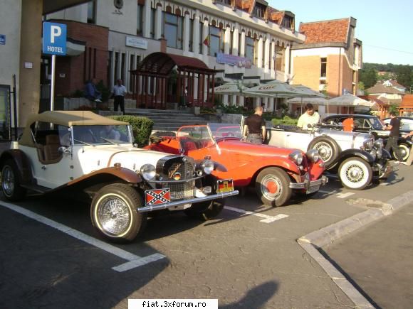 parada expozitie tirgu mures revenim ford compania unui replici mercedes 1929