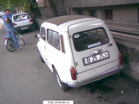 nenea face drumuri frecvente cu masina. cica nu prinde mai mult de 20 de km la ora... daca e pe asa,