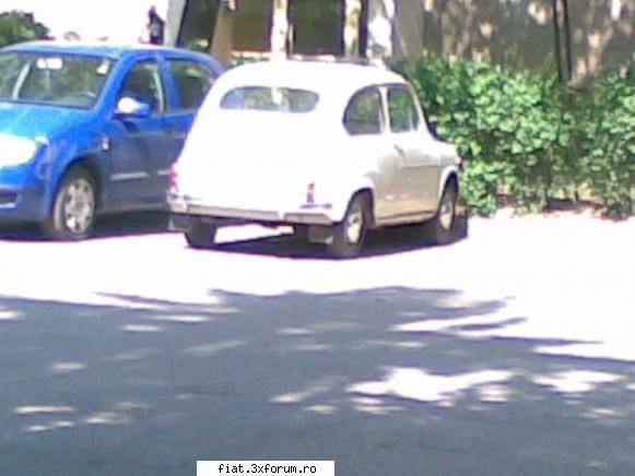 :d  una mica in ploiesti :hi: fiat 600 in trafic, pe strazi, in hangare... si pe unde s-o mai ivi