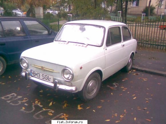 desi e un cartier foarte gri si sarac, astfel de masini sunt foarte des intalnite in zona... fiat