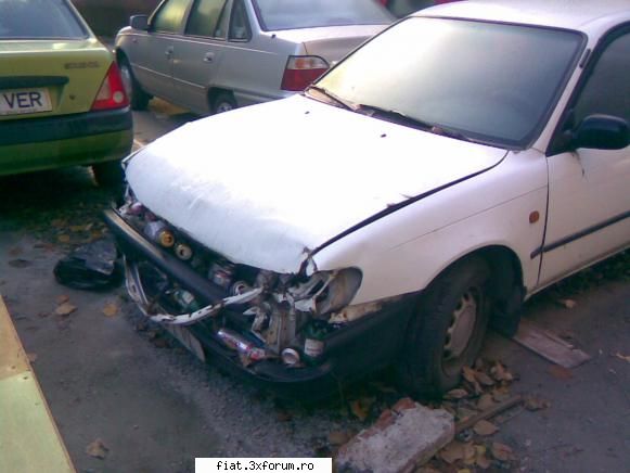 vand toyota corolla din 1993 mai bine ajunga pasionat decat topit...