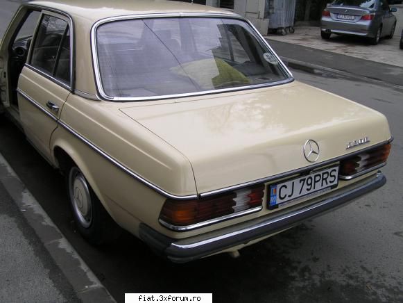 mercedes w123, 230 automatic vedere din spate