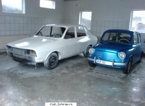 fiat 600d 1964 salut medic sunt nou adica luni  fiu posesor fiat 600 65' fatra rosu super.....