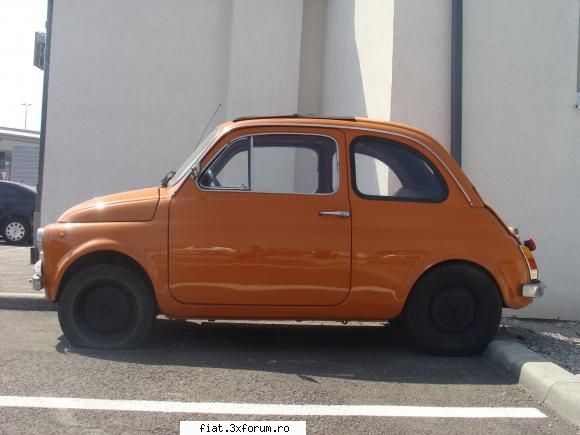 iti vine sa o iei acasa.. fiat 600 in trafic, pe strazi, in hangare... si pe unde s-o mai ivi