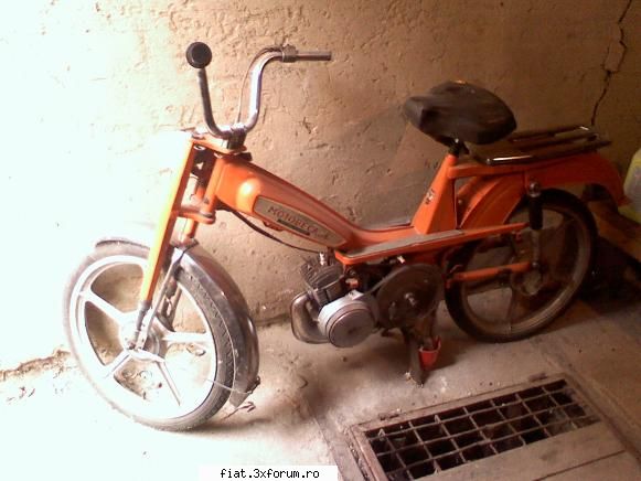 moped motobecane inca poza