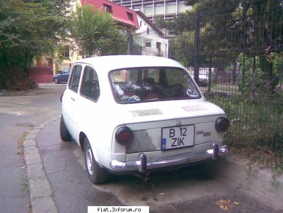 aia e fiat 850. ce a fost si ce a ajuns. poze cu masini care au
