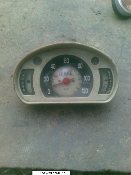 cateva piese fiat 600 bord  lei