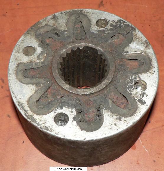 nu, din pacate nu se potrivesc. vand piese de fiat 850 sport, special, normal, unele noi.