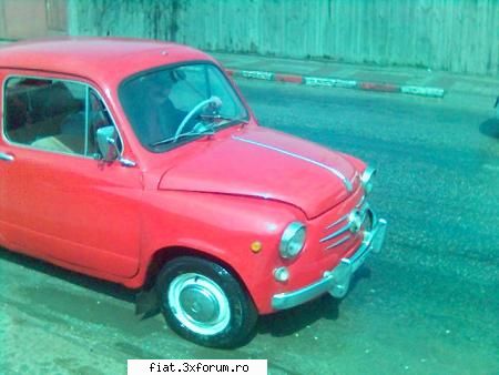 fiat 600d, 1965 flex, uite vazut azi fugit dupa strada sa-i fac doua poze, noroc s-a oprit.sper