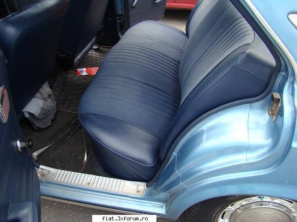 vand ford taunus 17m 1971 opel record coupe din 1965 mot 2,6 peugeot 404 intrebat ford.da fordul are