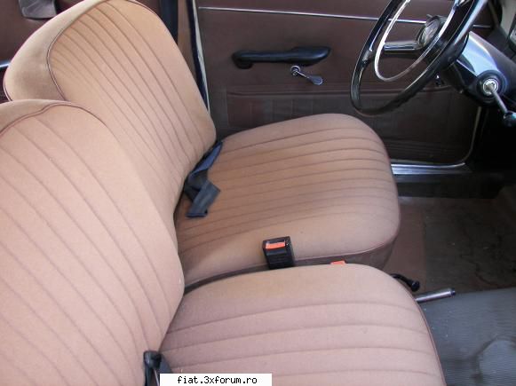 vand fiat 1300 interior