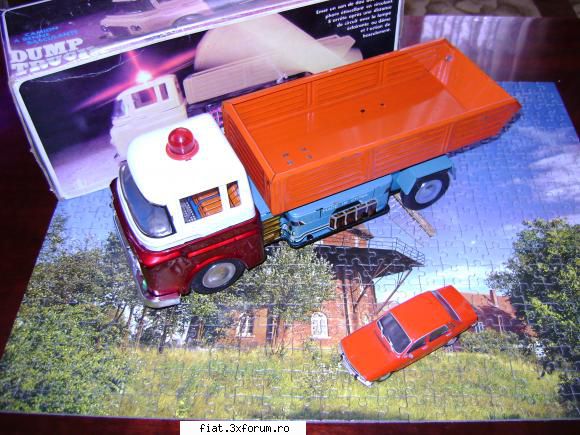 jucarii tabla sau plastic (ro, ddr, ussr, japonia, china) vanzare camion bena stare buna 100 ron