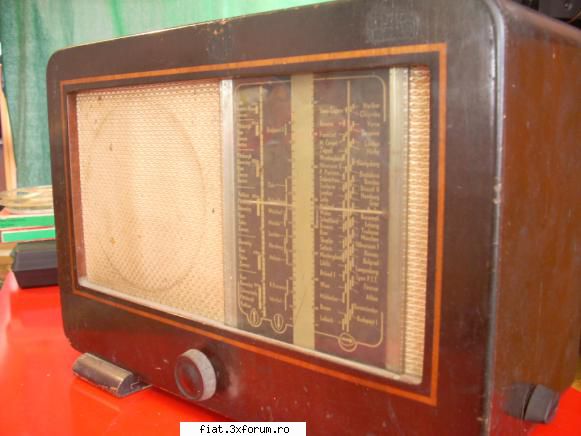 radiouri radioul lampi philips vinde pentru 300 lei transport ultimul pret este produs belgia anii