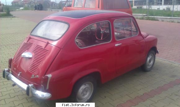 vand fiat 600d fabricatie 1964 mi-am adus aminte pun poze stadiul actual masinii. cam prafuita