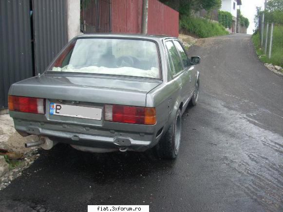 bmw 318i e30 (ursulet) proiect bun.intre timp masina primit sortul fata (cel sub bara).