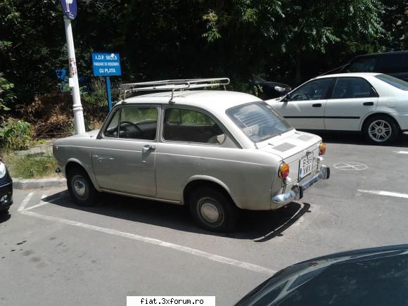 cretini. merita impuscati. ziceam ca am gasit buburuza asta zilele astea prin bucuresti. fiat 850.