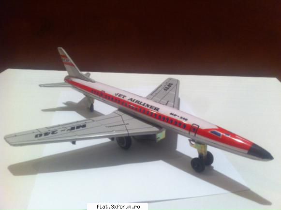 jucarii tabla sau plastic (ro, ddr, ussr, japonia, china) avion mf-240 jet airline pentru vanzare