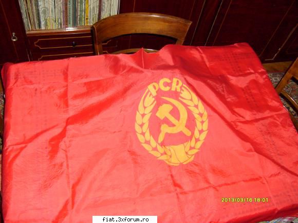vand steaguri comuniste steag rosu secera ciocan, dimensiuni 138 cm, stare foarte buna pret: lei