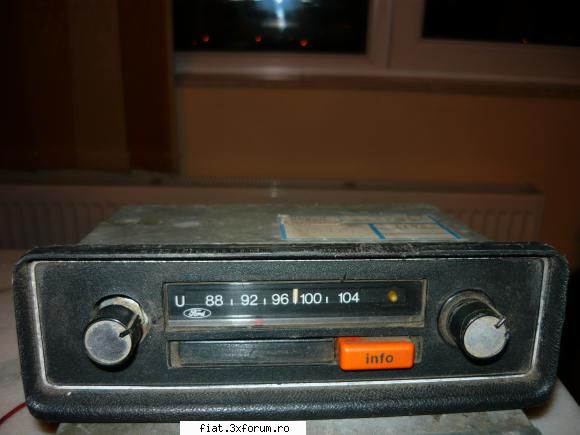 radiouri auto vechi alt radio ford-50 lei