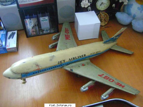 jucarii tabla sau plastic (ro, ddr, ussr, japonia, china) vanzare avion me  087 dimensiuni mari