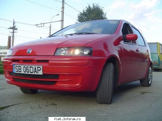 fiat punto 16v elx,an fabricatie 80cp,rulaj 5 rosu electrice asistata electric pe mod player