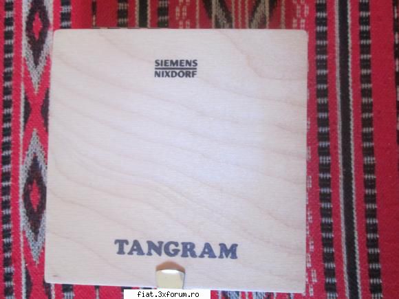 jucarii tabla sau plastic (ro, ddr, ussr, japonia, china) tangram lemn nou. vanzare