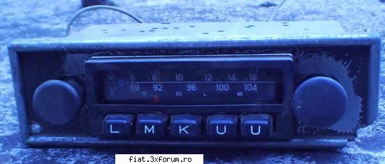 vand radiouri auto vechi vand.radio blaupunkt l-am testat toate