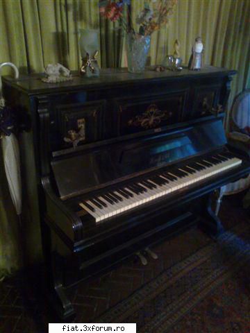 pianina vind pianina >placa sfesnice,7 octave,2 pedalepret 4000rontel 0744191715