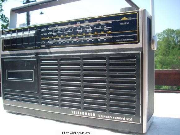 radiouri adaug telefunken bajazzo record 201aspect estetic nounu fost folosit lunga perioada timp