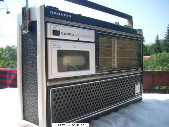 radiouri vand grundig 6000 aparat referinta data lansarii foarte solid construit calitate auditiei