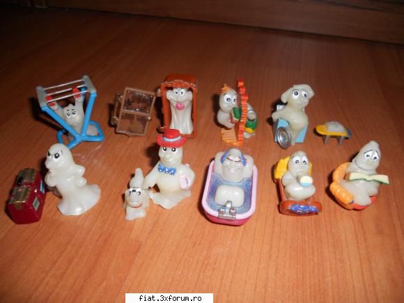 jucarii tabla sau plastic (ro, ddr, ussr, japonia, china) surprize kinder ghosts set- serie aproape