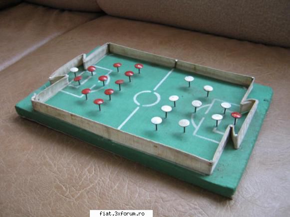 jucarii tabla sau plastic (ro, ddr, ussr, japonia, china) joc fotbal lei