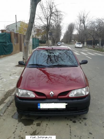 vand renault megane 1,6, benzina (6000 lei) poza este din noiembrie 2013 imbracata complet folie