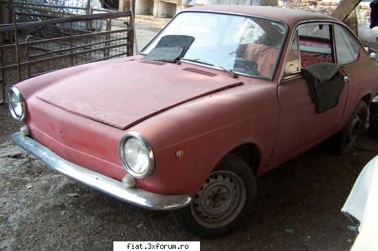 fiat 850 coupe 1964 masina este completa, mai are ceva piese, are carte folie este radiata.