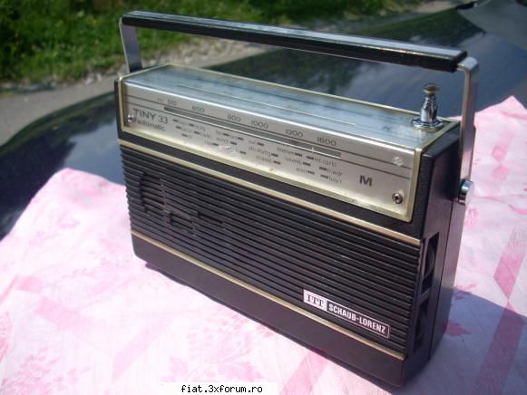 radiouri adaug radio portabil itt chaub lorenz tiny made germany, lansat 1972aspect buna ron,