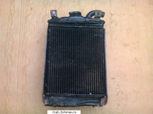 vand piese fiat 600 radiator poza