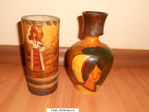 obiecte vechi pahar din lemn pictat, sculptat femeie, taranca ulciorul, inaltime vaza chip femeie,