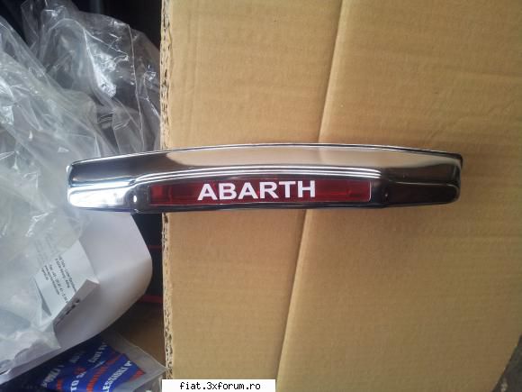 lampa numar abarth noua vand lampa numar abarth noua, marca potriveste fiat 600. luat-o fiat 500,