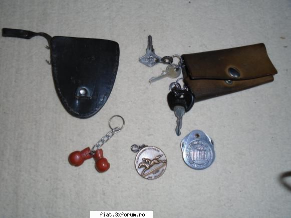 obiecte vechi port-key comuniste lei