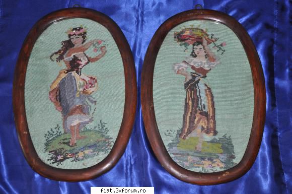 obiecte vechi vandut-set goblenuri ilustreaza doua femeiun tablou are: cat ramele sunt foarte