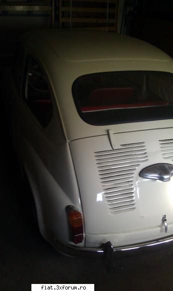 fiat 600d mic abarth replica sunt poze curs de, deci rotile inca capace sunt inca toate montate